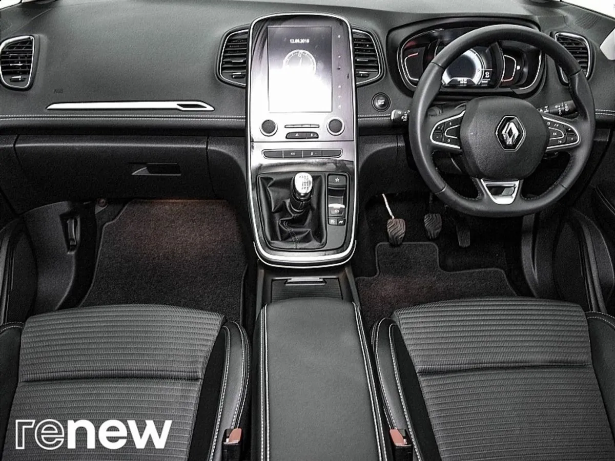 Renault Grand Scenic Signature Blue dCi 120 My19 - Image 2