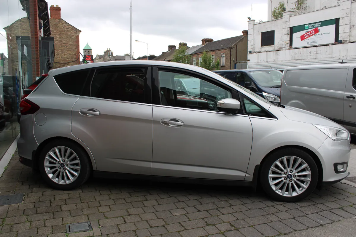 Ford C-Max 1.5 TD AUTOMATIC TITANIUM 2019 - Image 3