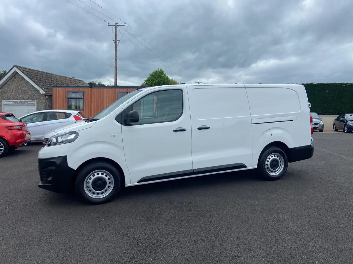 2021 Vauxhall Vivaro  2.0d 6 speed LWB immaculate - Image 1