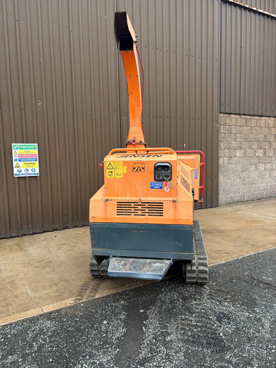 Jensen A340 9" Tracked Woodchipper - Image 3