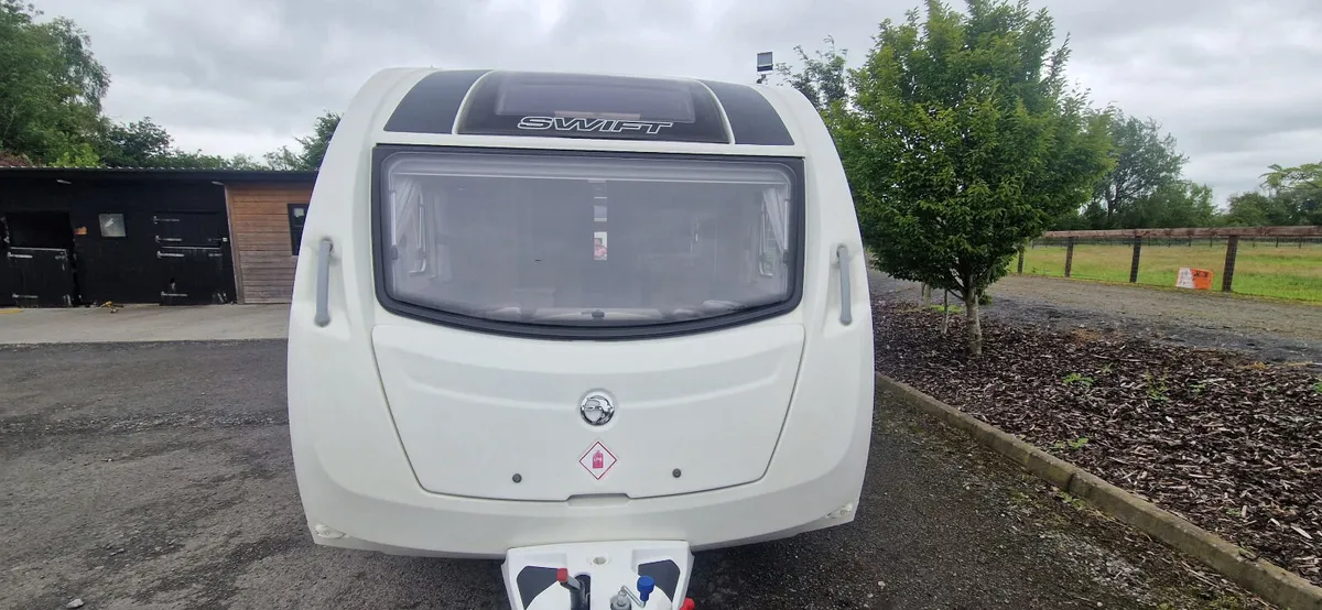 Swift Sprite 6 Berth caravan - Image 2