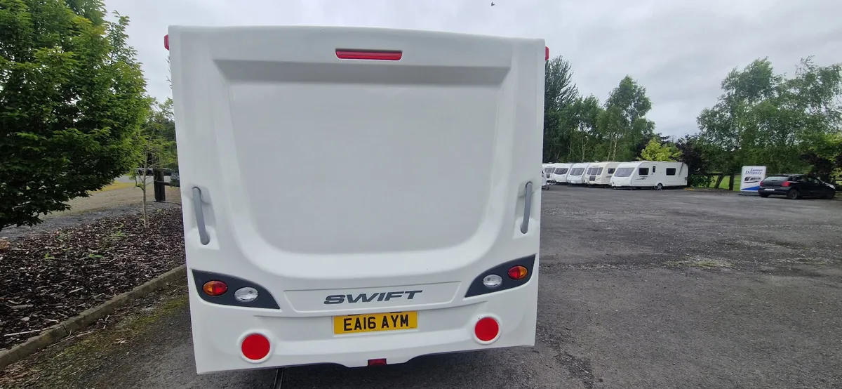 Swift Sprite 6 Berth caravan - Image 4