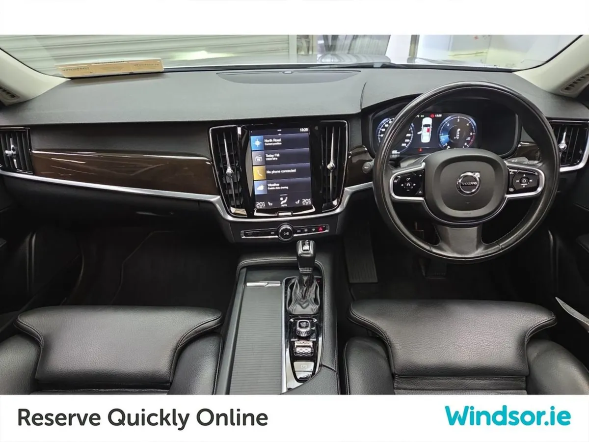Volvo S90 D4 190hp Momentum Auto  sunroof - Image 4