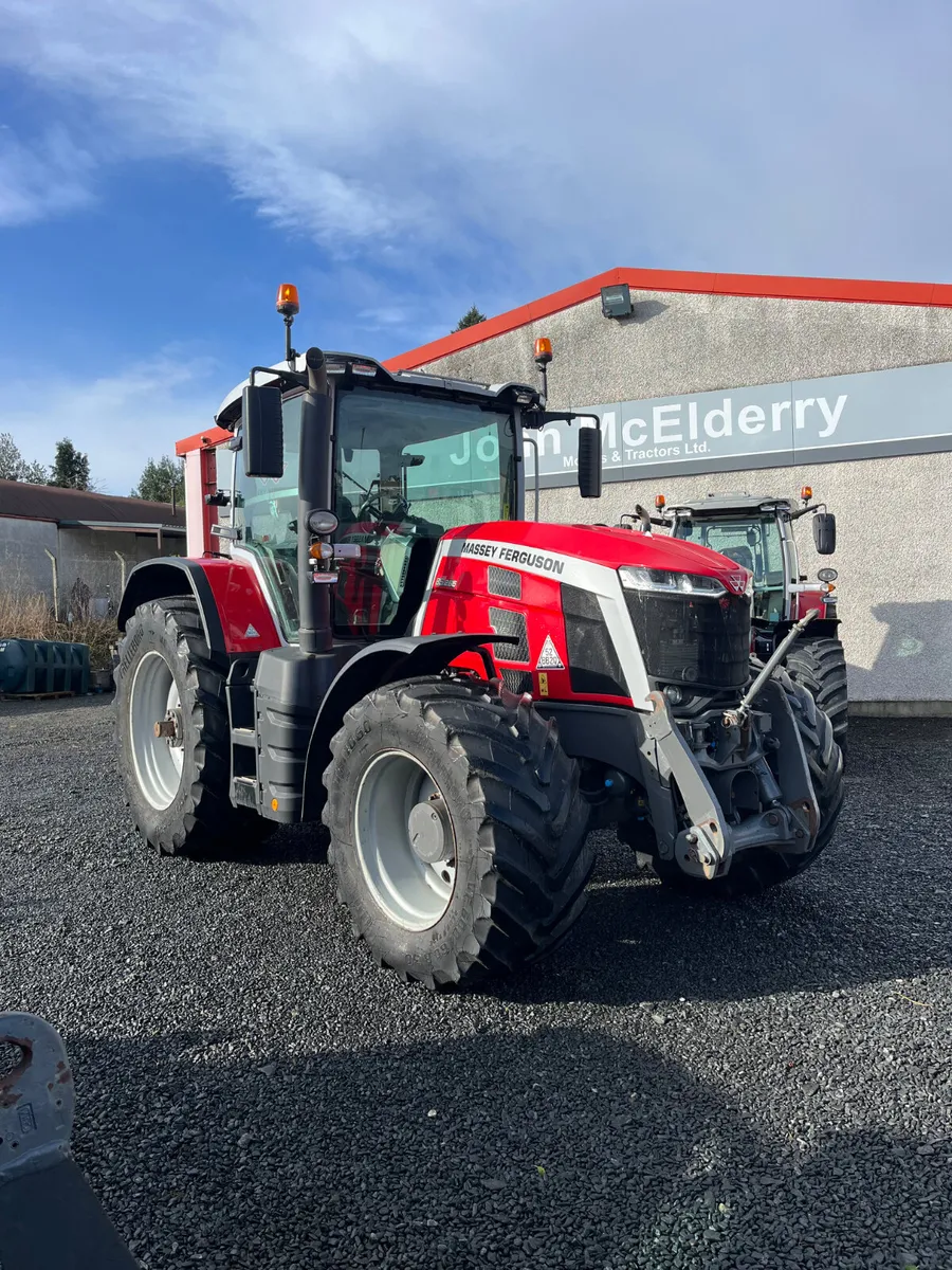Massey Ferguson 8s.265 Dyna 7 - Image 1