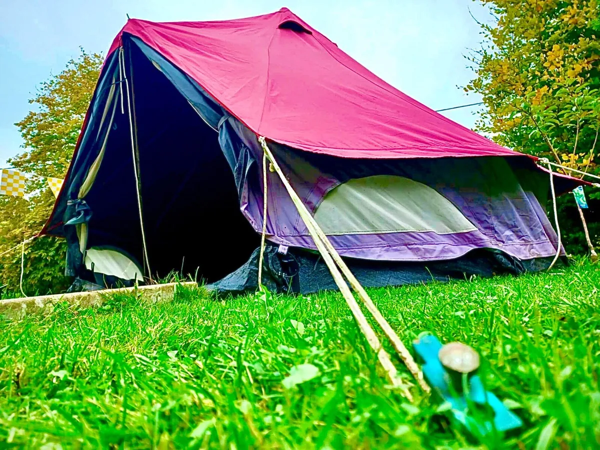3.5 metre double thick nylon bell tent - Image 1