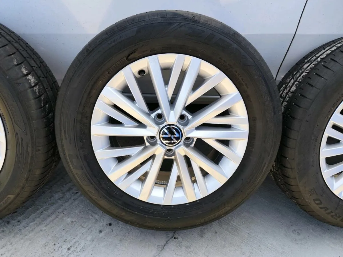 17" VW alloy wheels - Image 4