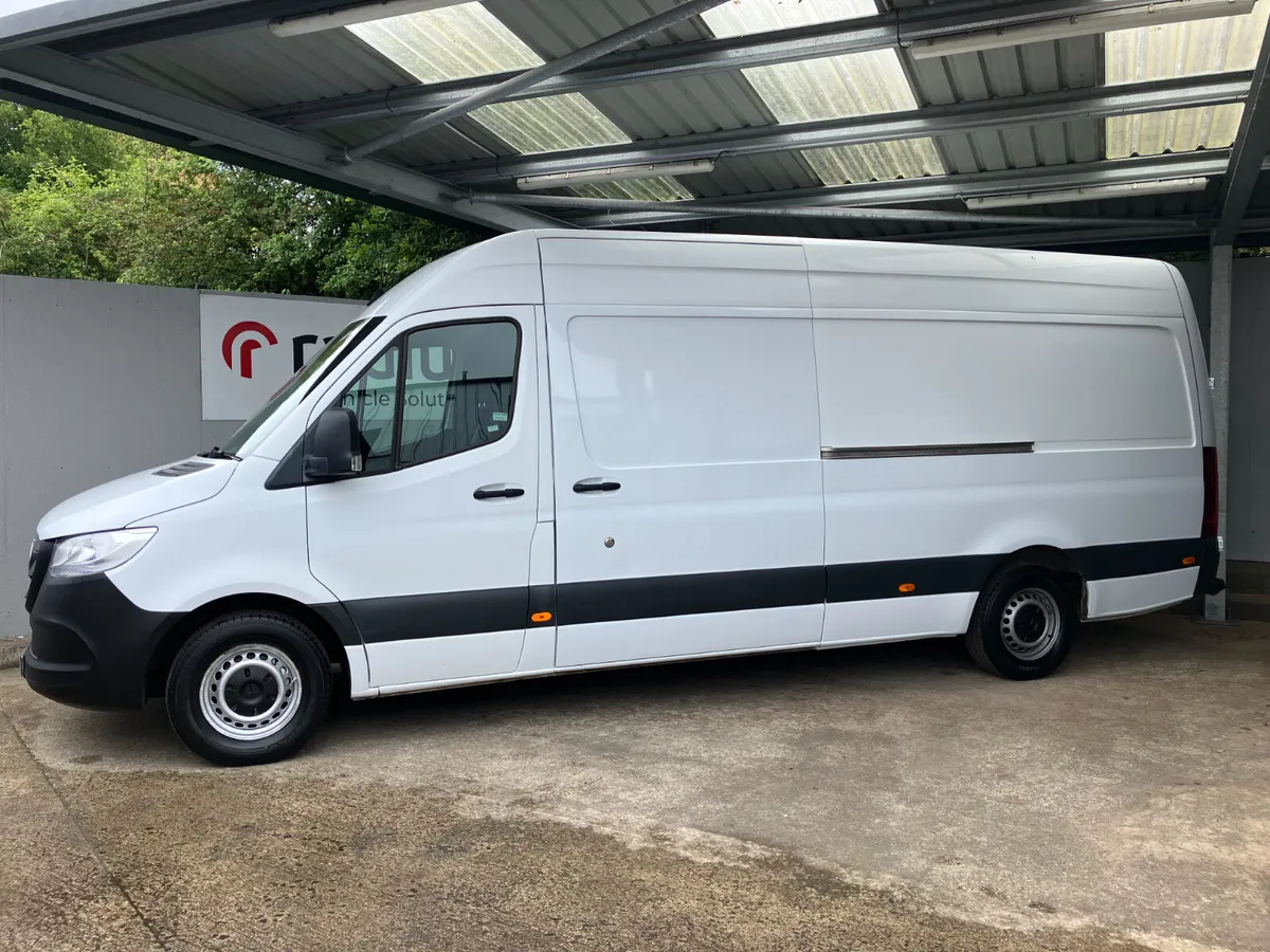 Mercedes-Benz Sprinter 2020 - Image 2