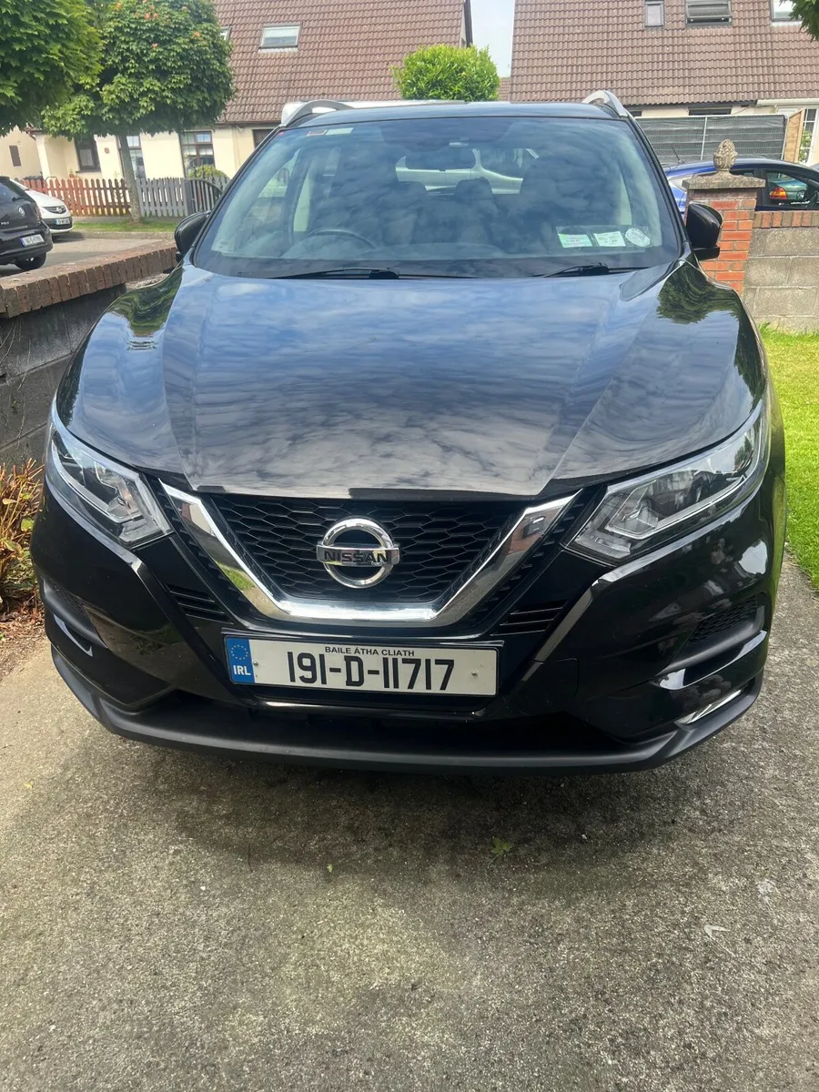 Nissan Qashqai 2019 1.3 SV MY19 4 DR - Image 3