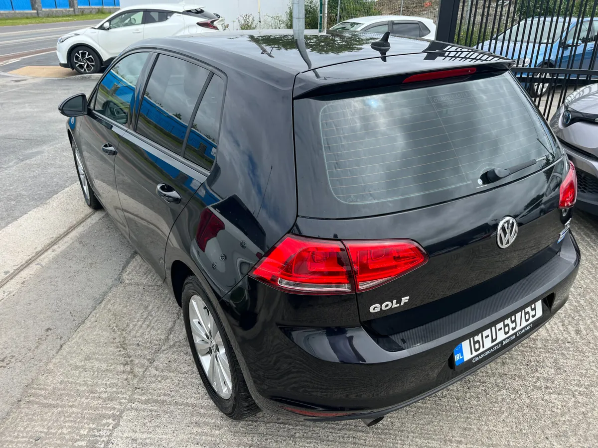 VOLKSWAGEN GOLF 2016, 1.2 TSI 5DR AUTO LOW KMS - Image 4