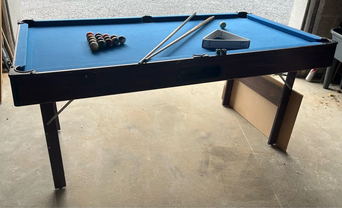 Pool table - Image 2