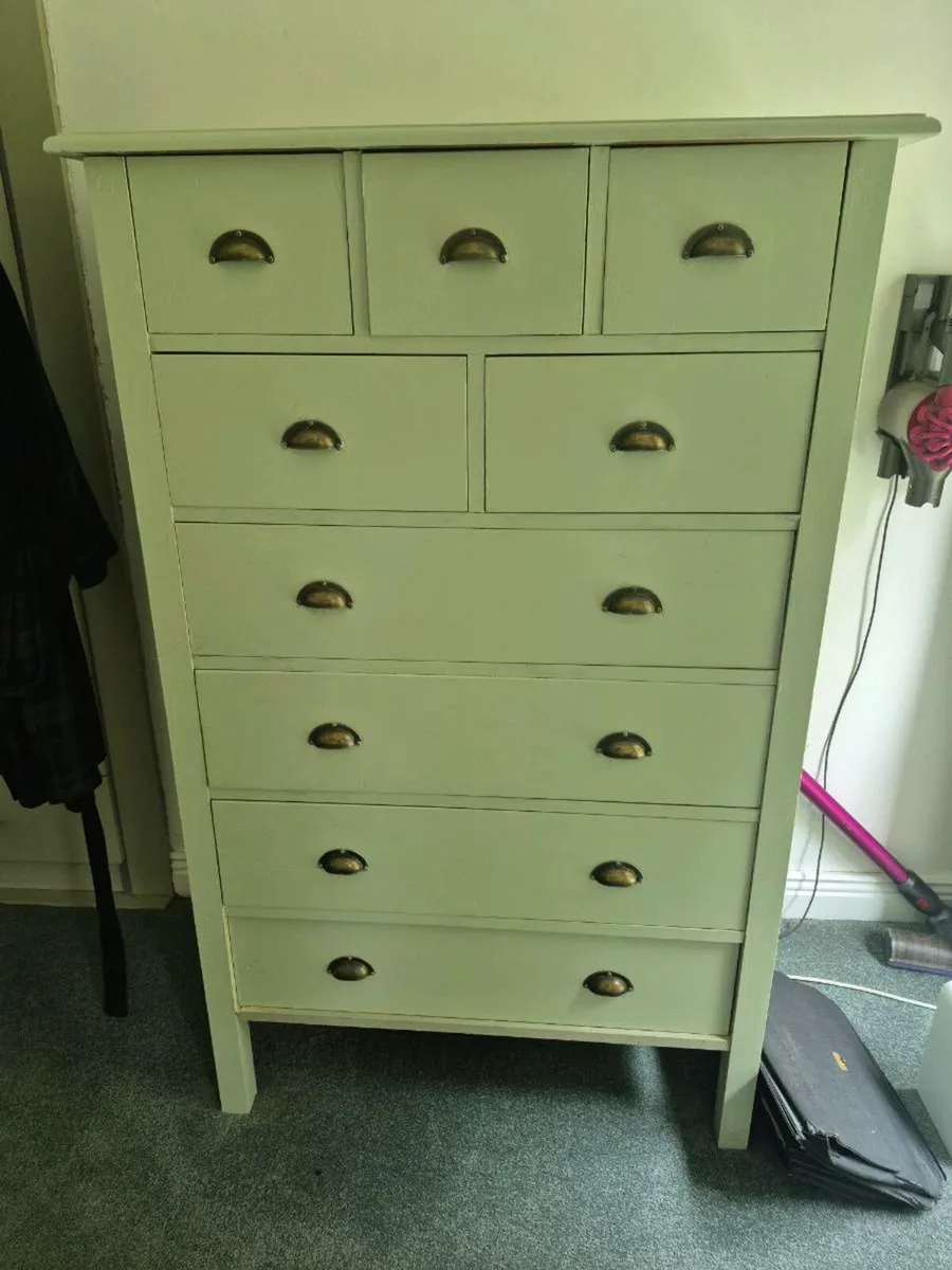 Chest of drawers & 2 lockers - Image 1