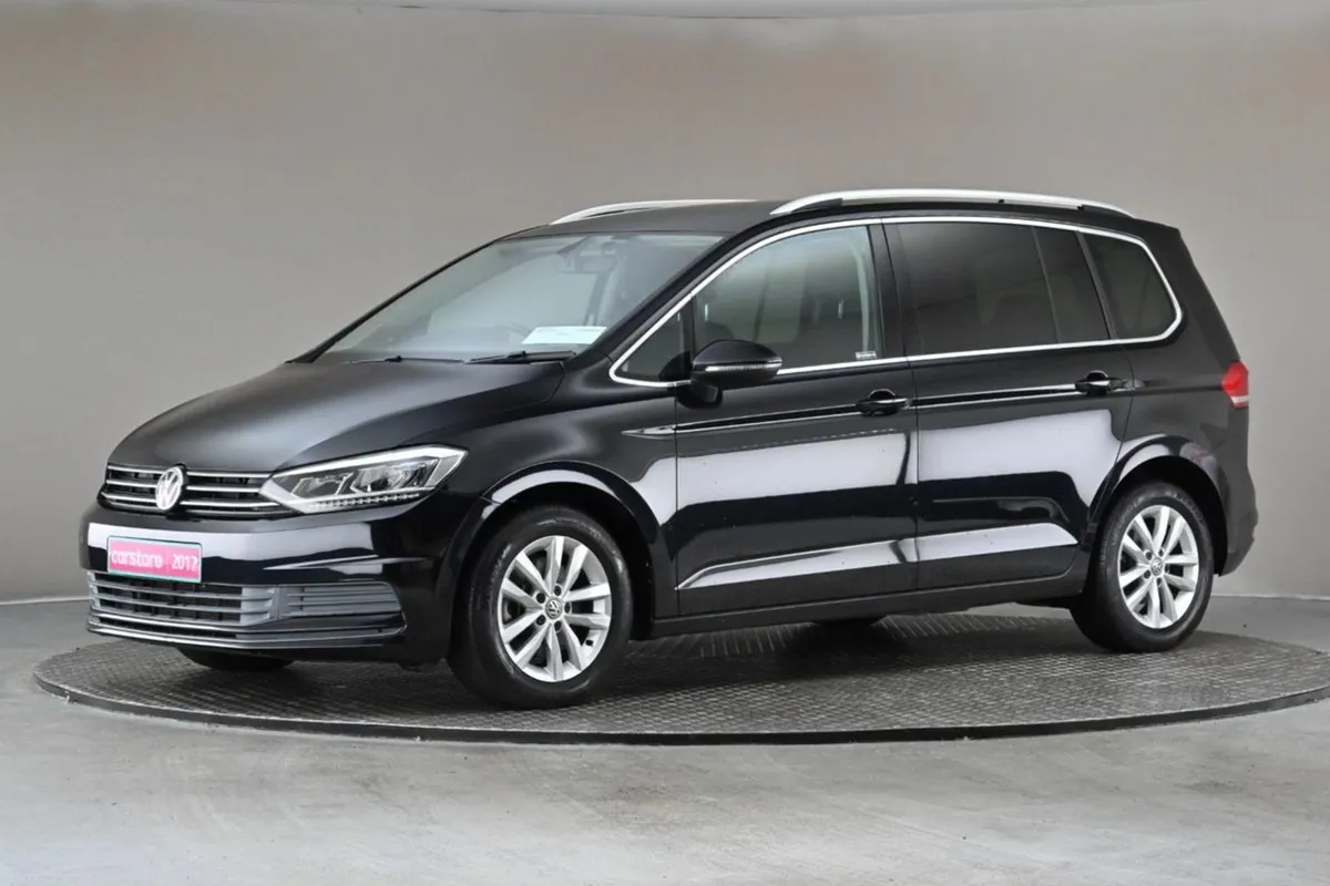 Volkswagen Touran 1.4 TSI DSG Trendline reverse C - Image 4