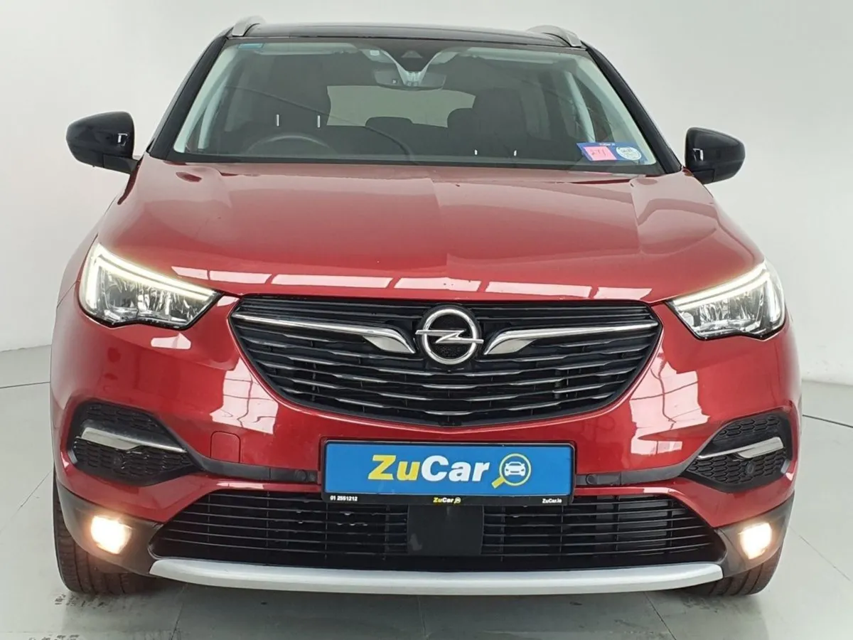 Opel GRANDLAND X 1.6 Petrol/electric FWD 225 PS P - Image 2