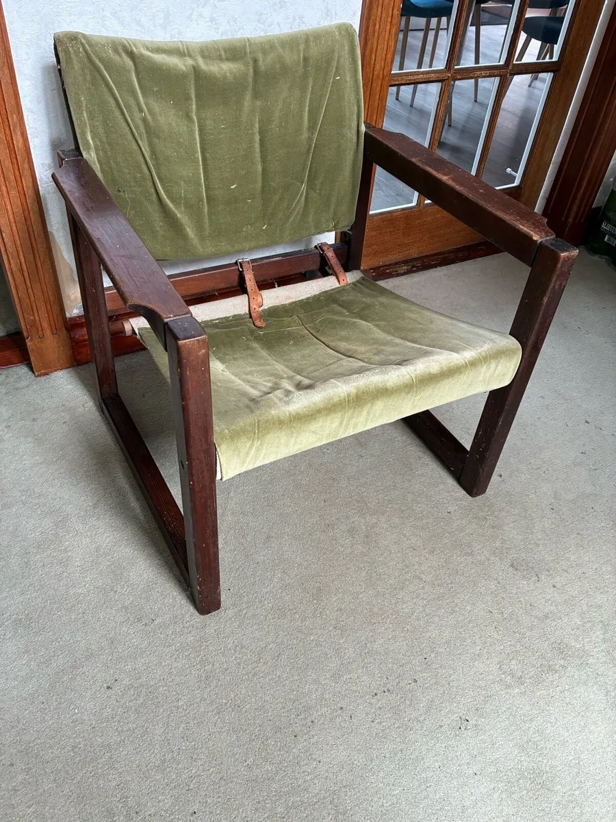 Hall chair - Image 1