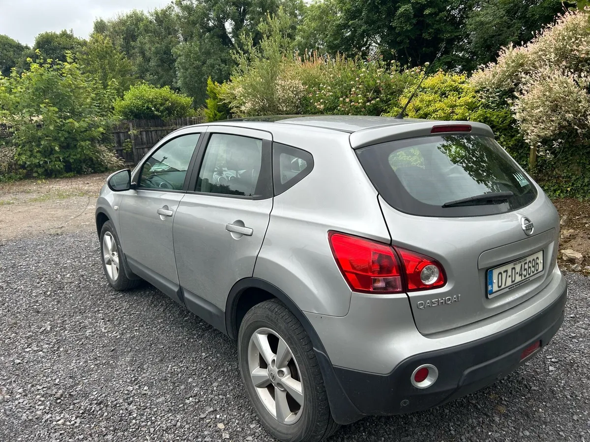 Nissan Qashqai 1.6 Silver - NCT and TAX - Image 4