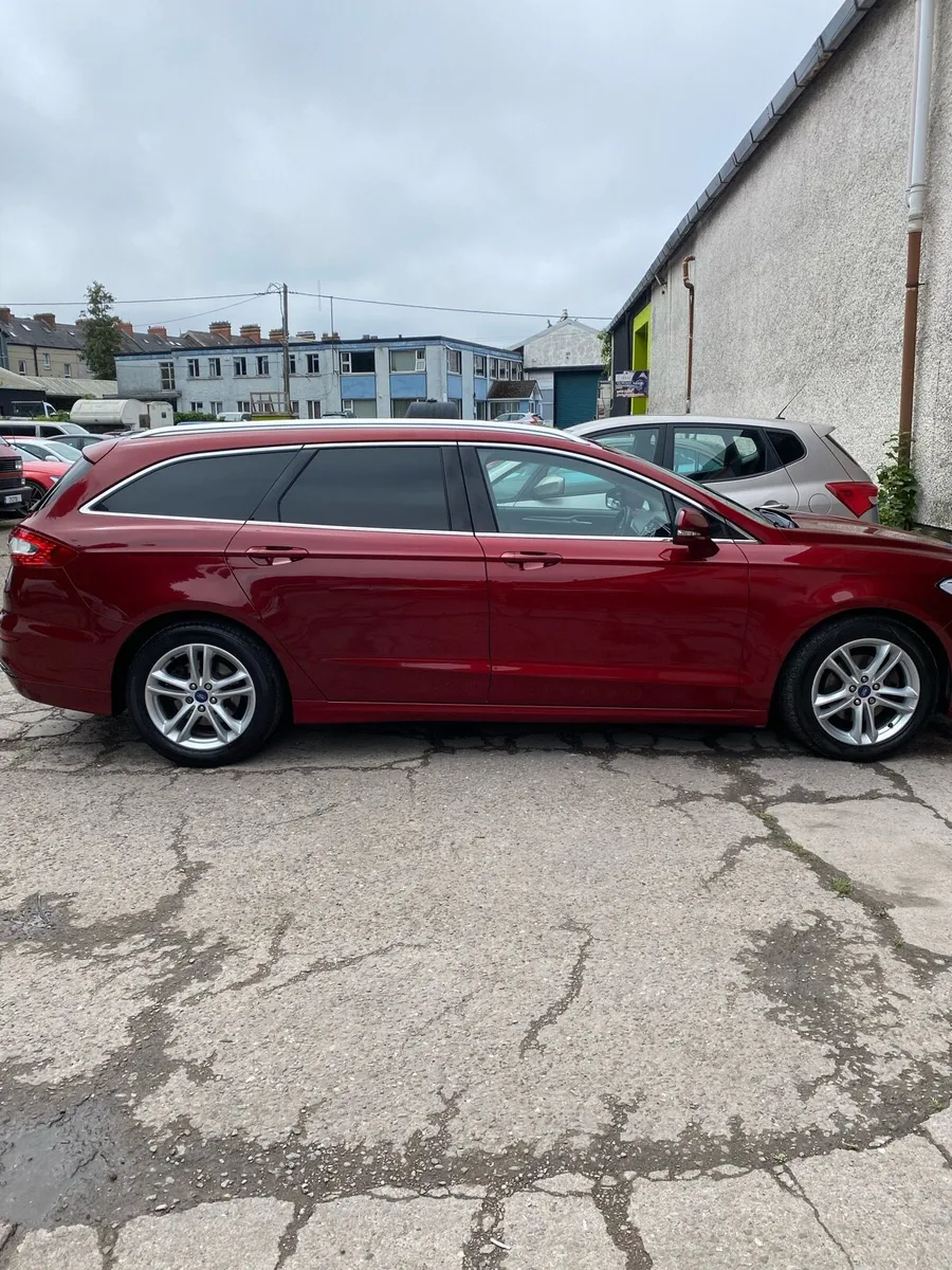 2017 Ford Mondeo Titanium X 1.5 TDCI Estate - Red - Image 3
