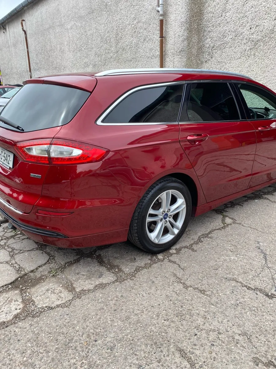 2017 Ford Mondeo Titanium X 1.5 TDCI Estate - Red - Image 4