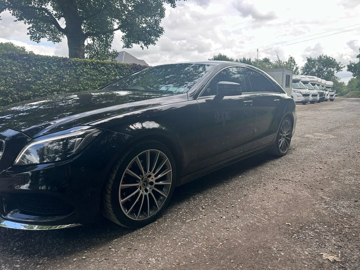 Mercedes Benz CLS 220 AMG - Image 3