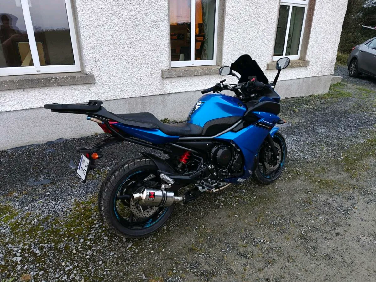 Yamaha XJ6 Diversion F 2015 - Image 4