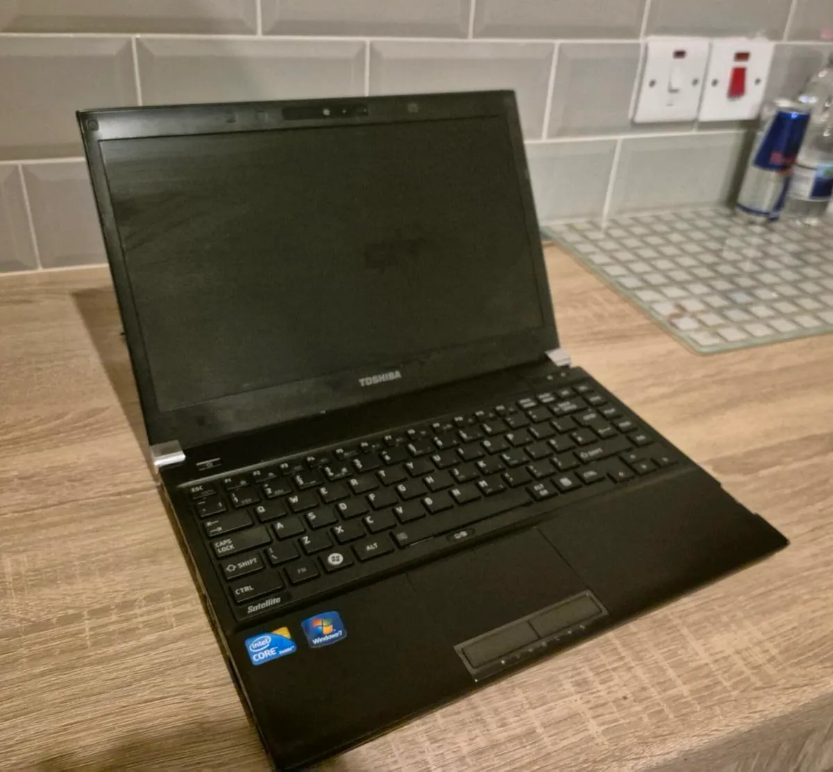 TOSHIBA SATELLITE R830-182 INTEL CORE I5 2ND GEN - Image 2