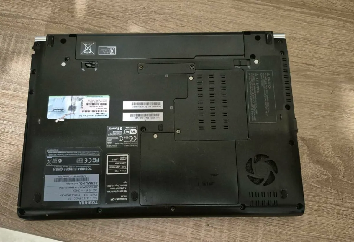 TOSHIBA SATELLITE R830-182 INTEL CORE I5 2ND GEN - Image 3