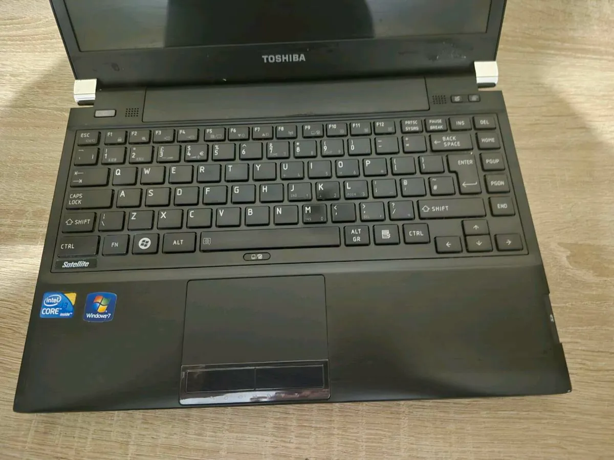 TOSHIBA SATELLITE R830-182 INTEL CORE I5 2ND GEN - Image 4