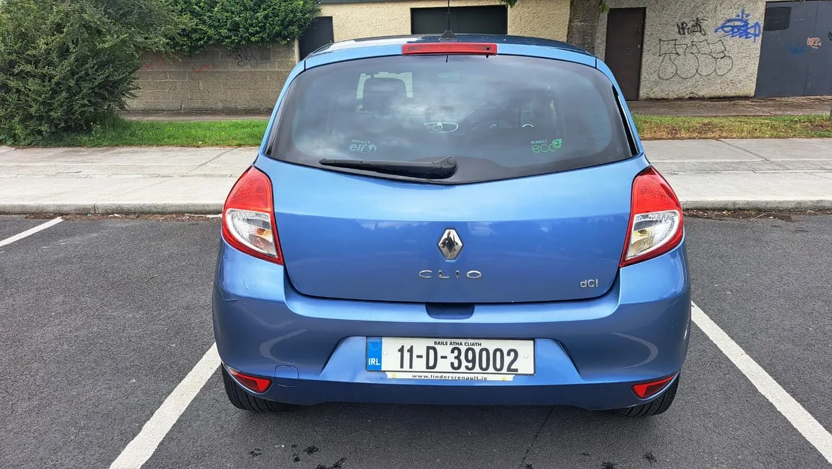 Clio 2011 1.5 diesel only 150000km New nct tax - Image 2
