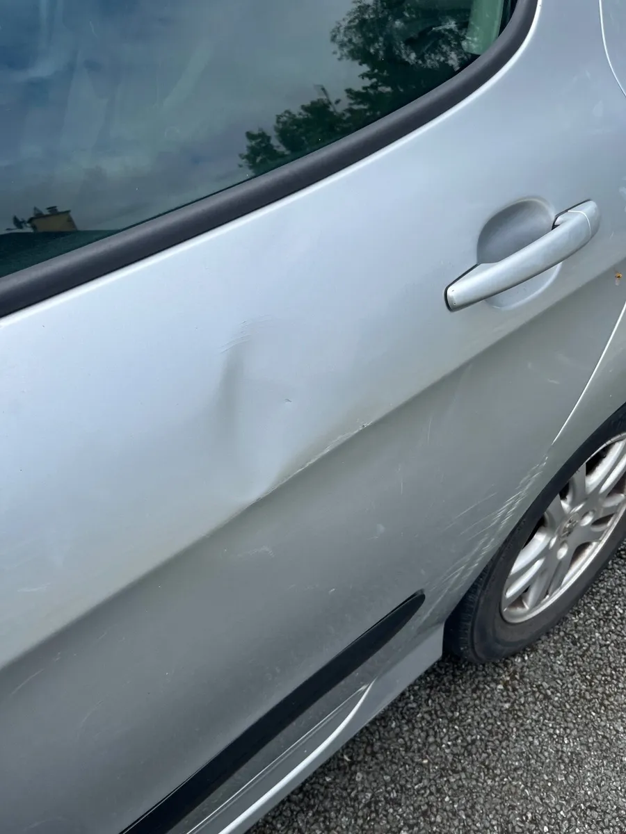 Peugeot 308 2008 - Image 3