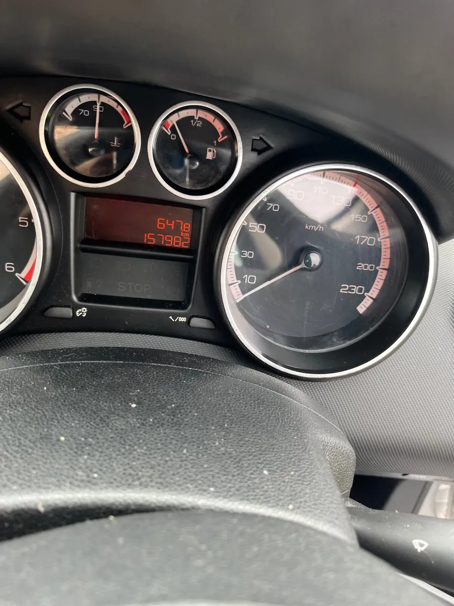 Peugeot 308 2008 - Image 4