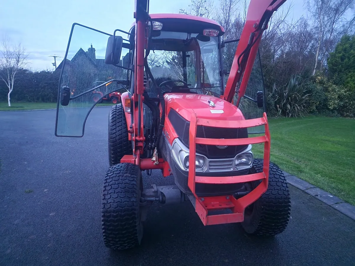 Kubota 44hp compact tractor - Image 3
