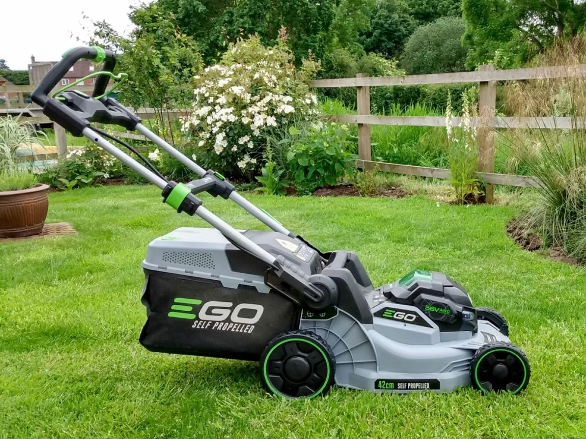 EGO POWER + EGLM1700E 42cm poly deck - Image 2