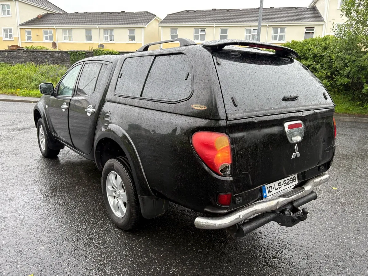 2010 MITSUBISHI L200 CREWCAB - Image 3