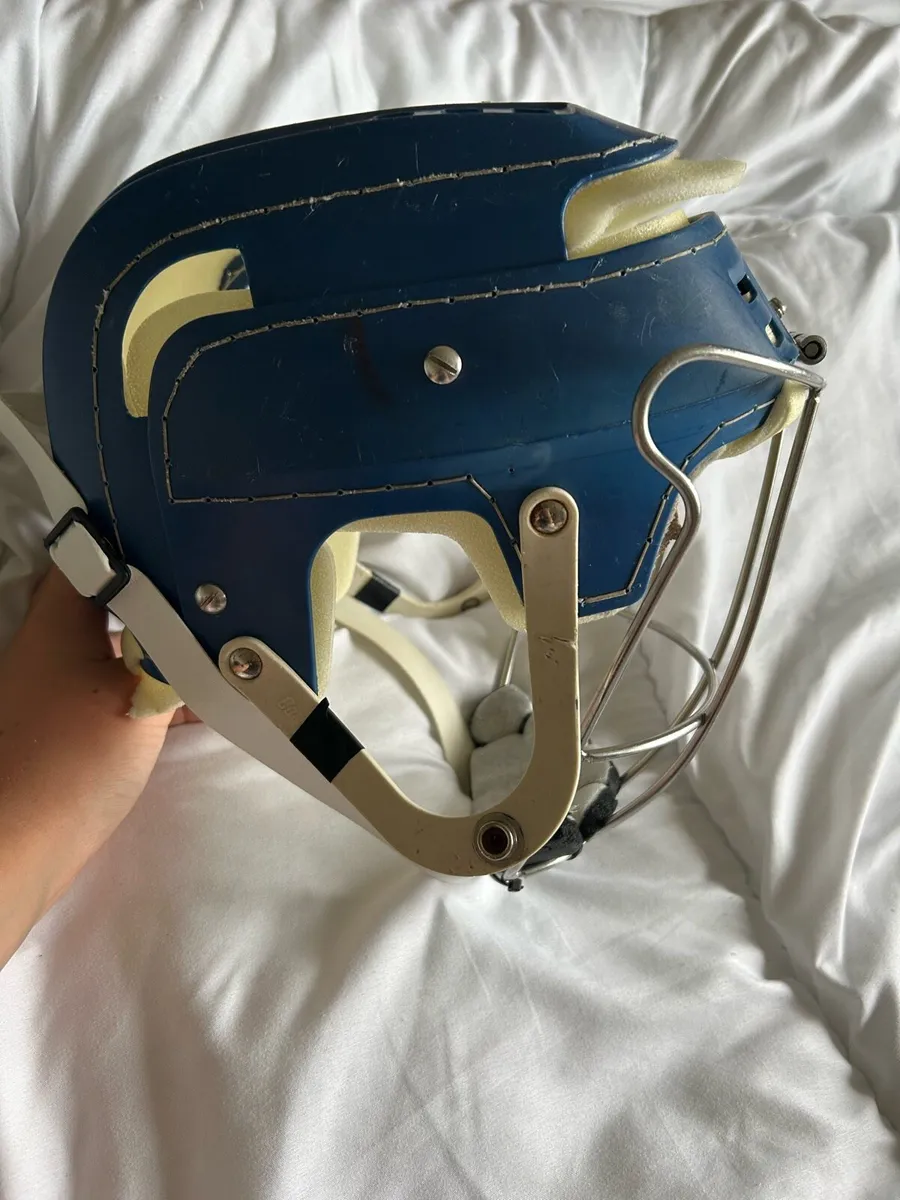 stitched cooper helmet - Image 2