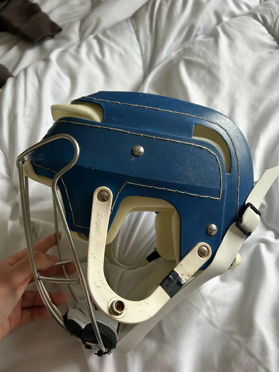 stitched cooper helmet - Image 3