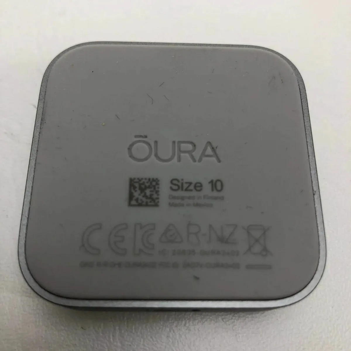 Oura Ring Gen 4 Stealth Size 10 - Image 2