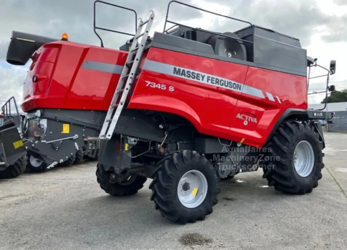 Massey Ferguson 7345 S Combine - Image 4