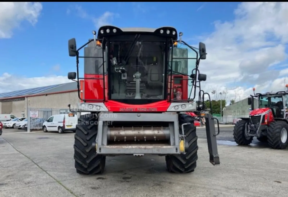 Massey Ferguson 7345 S Combine - Image 2
