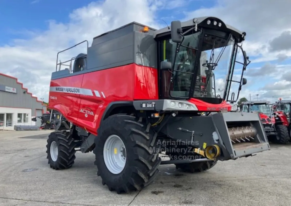 Massey Ferguson 7345 S Combine - Image 3