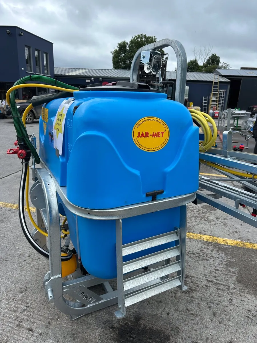 Jar Met 600 Litre Sprayer - Image 2