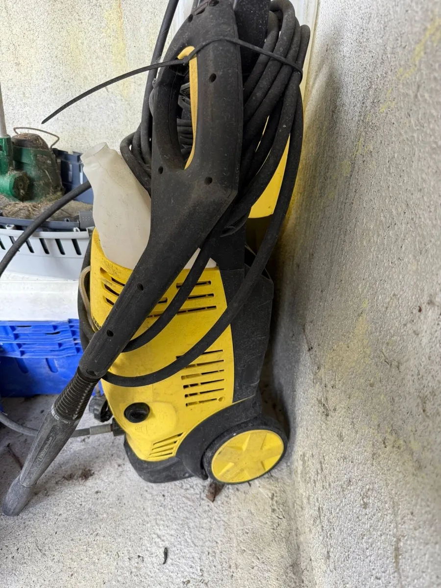 Pressure washer - Image 2
