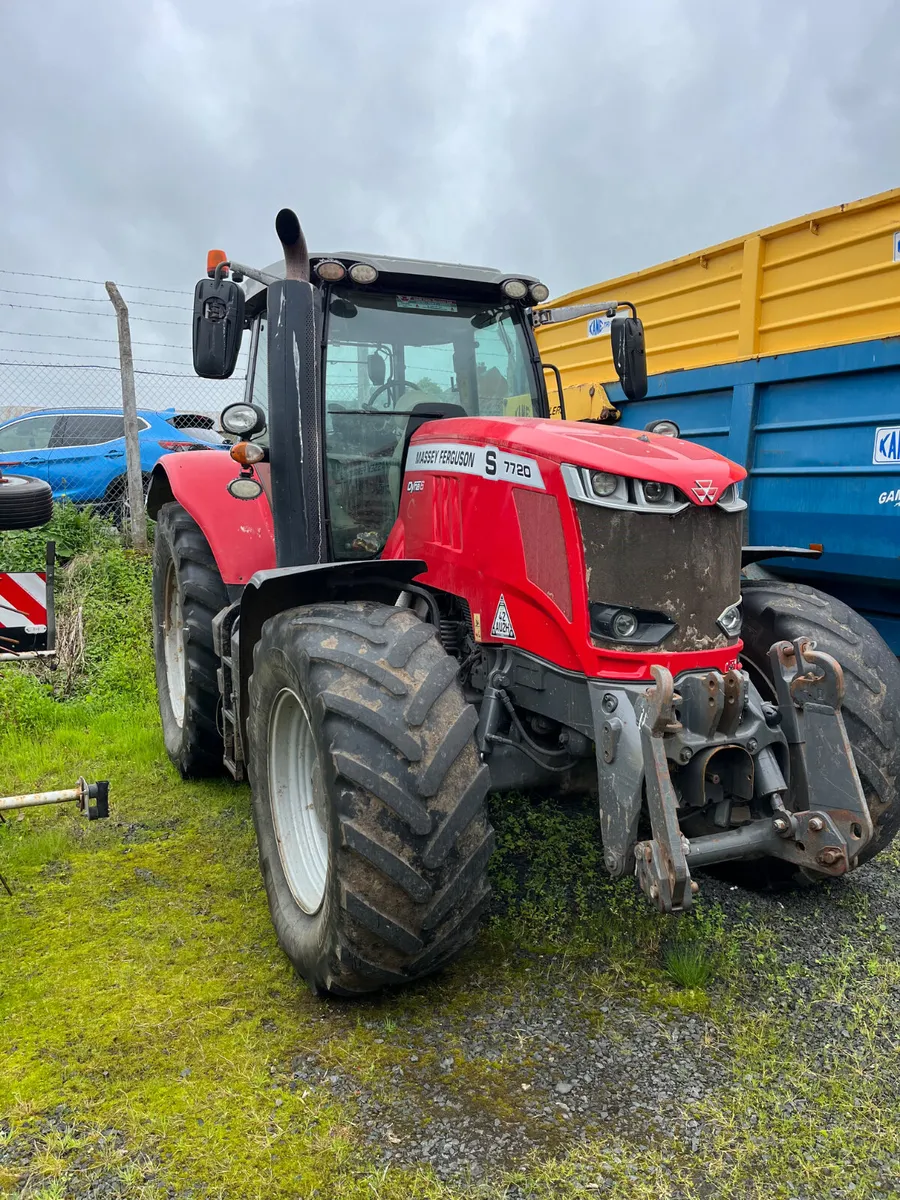 Massey Ferguson 7720 - Image 2