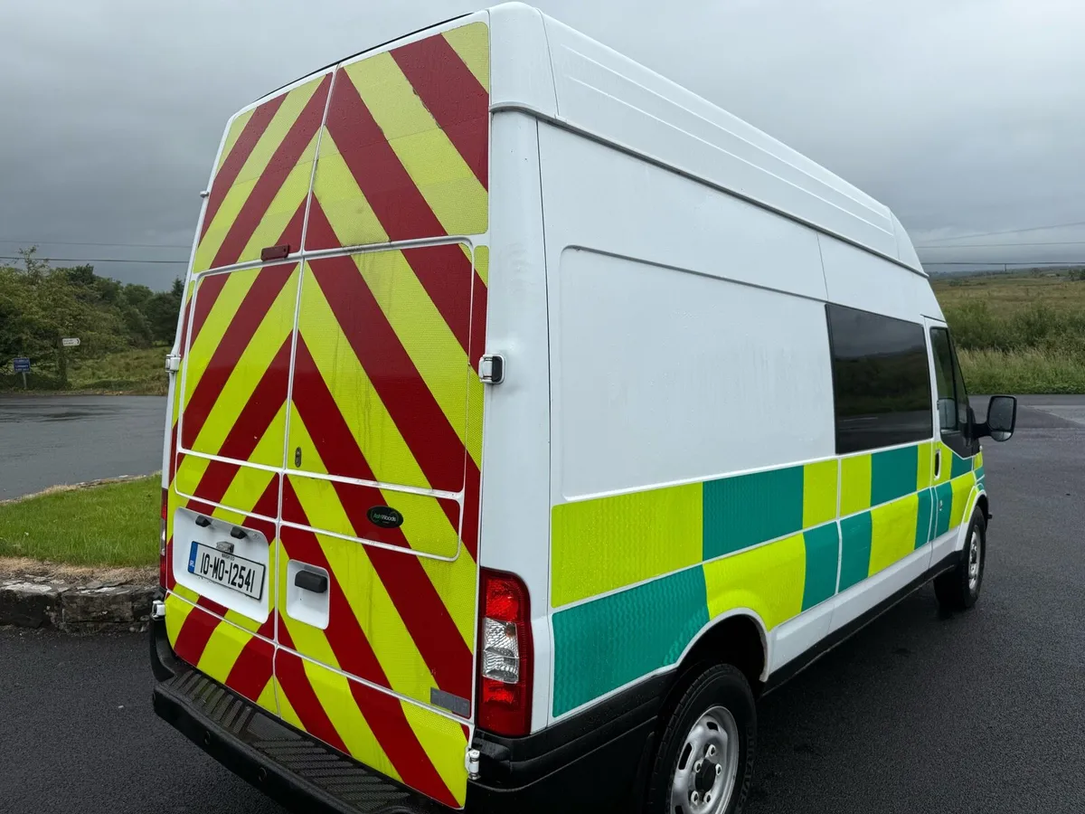 Ford transit crew cab - Image 3