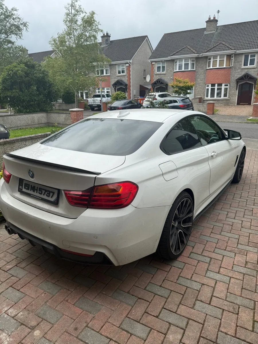 BMW 4 Series X-Drive M Sport 2015 - Image 4