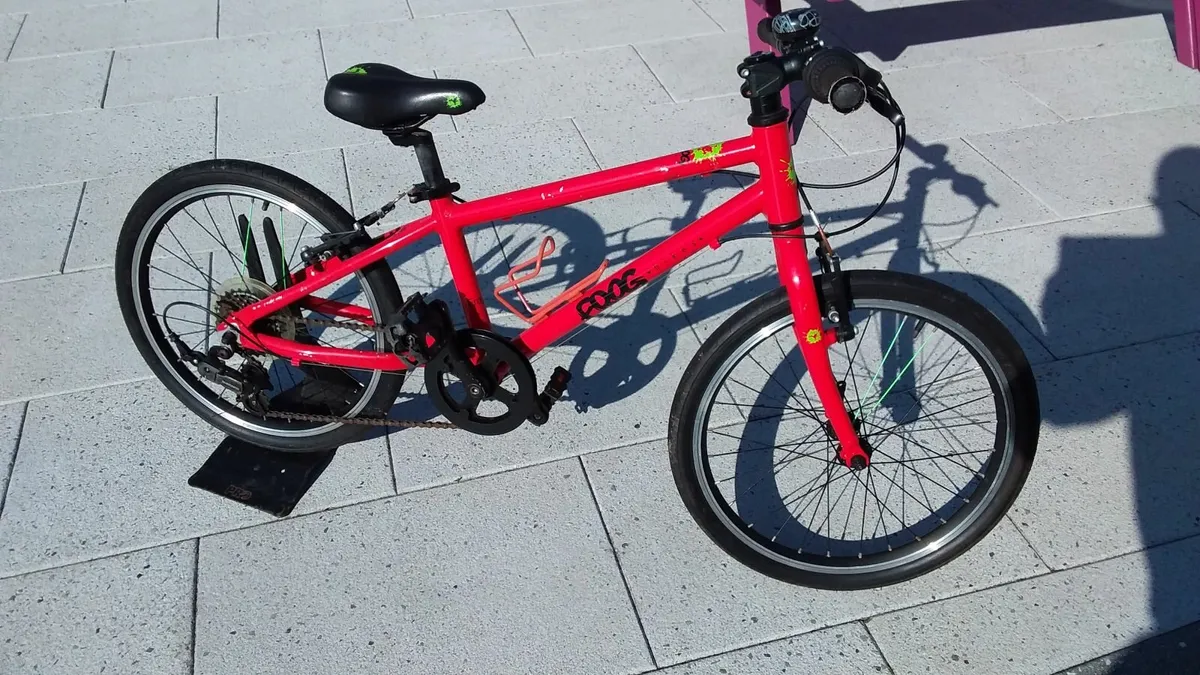 childs bike - Image 1