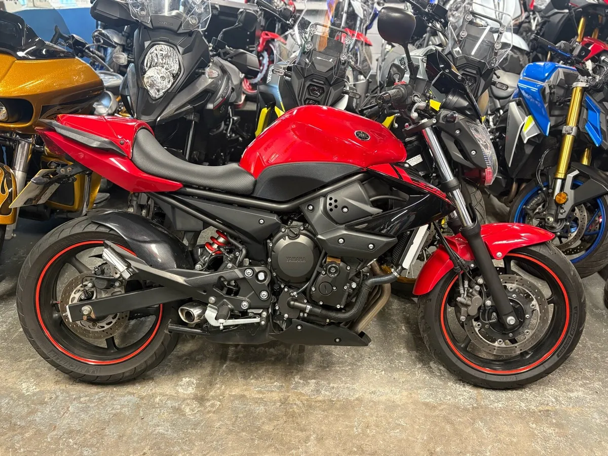 2011 YAMAHA XJ6 - Image 1