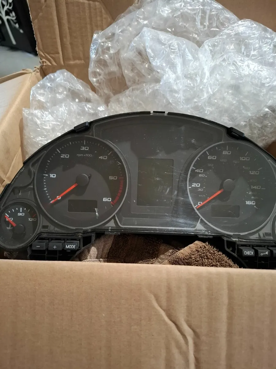 SEAT EXEO 2013 - Image 4