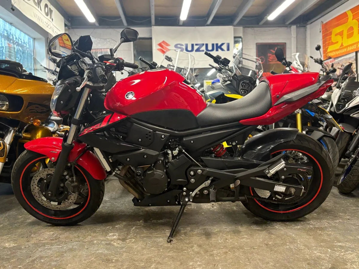 2011 YAMAHA XJ6 - Image 4