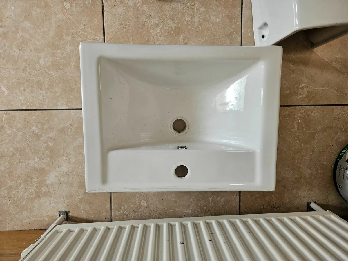 Bathroom Sink - Image 2