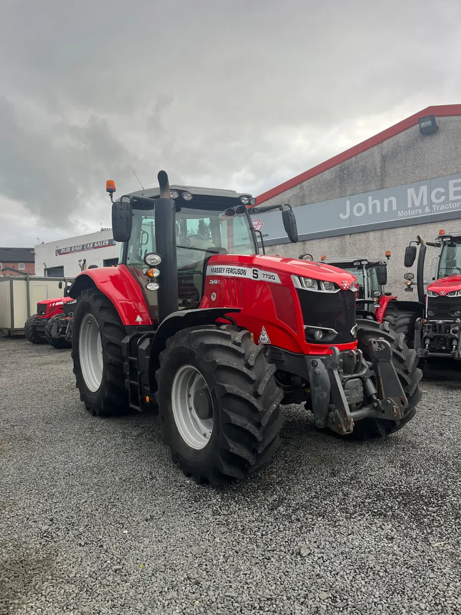 Massey Ferguson 7720S - Image 1