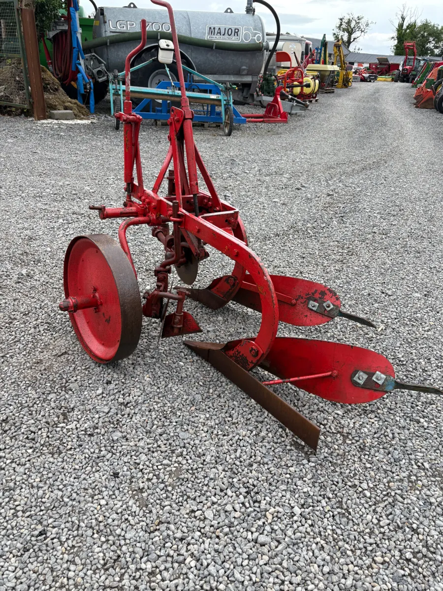 David Brown plough - Image 1